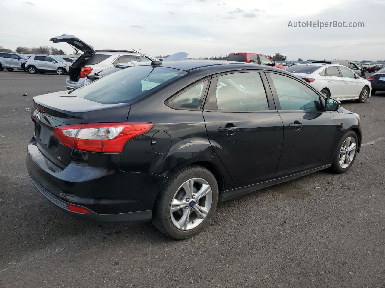 2013 Ford Focus Se Black vin: 1FADP3F27DL382092