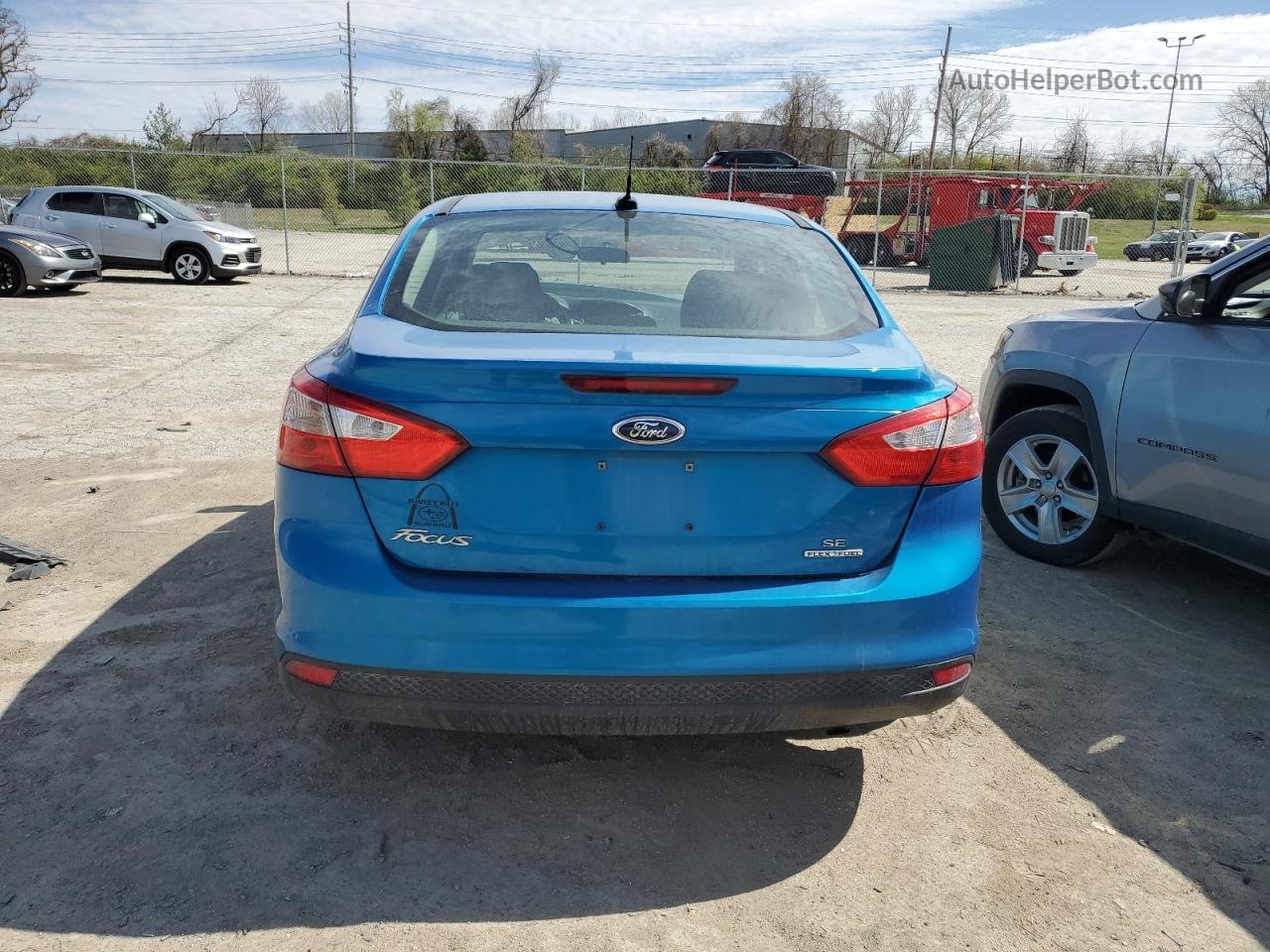 2014 Ford Focus Se Синий vin: 1FADP3F27EL216155
