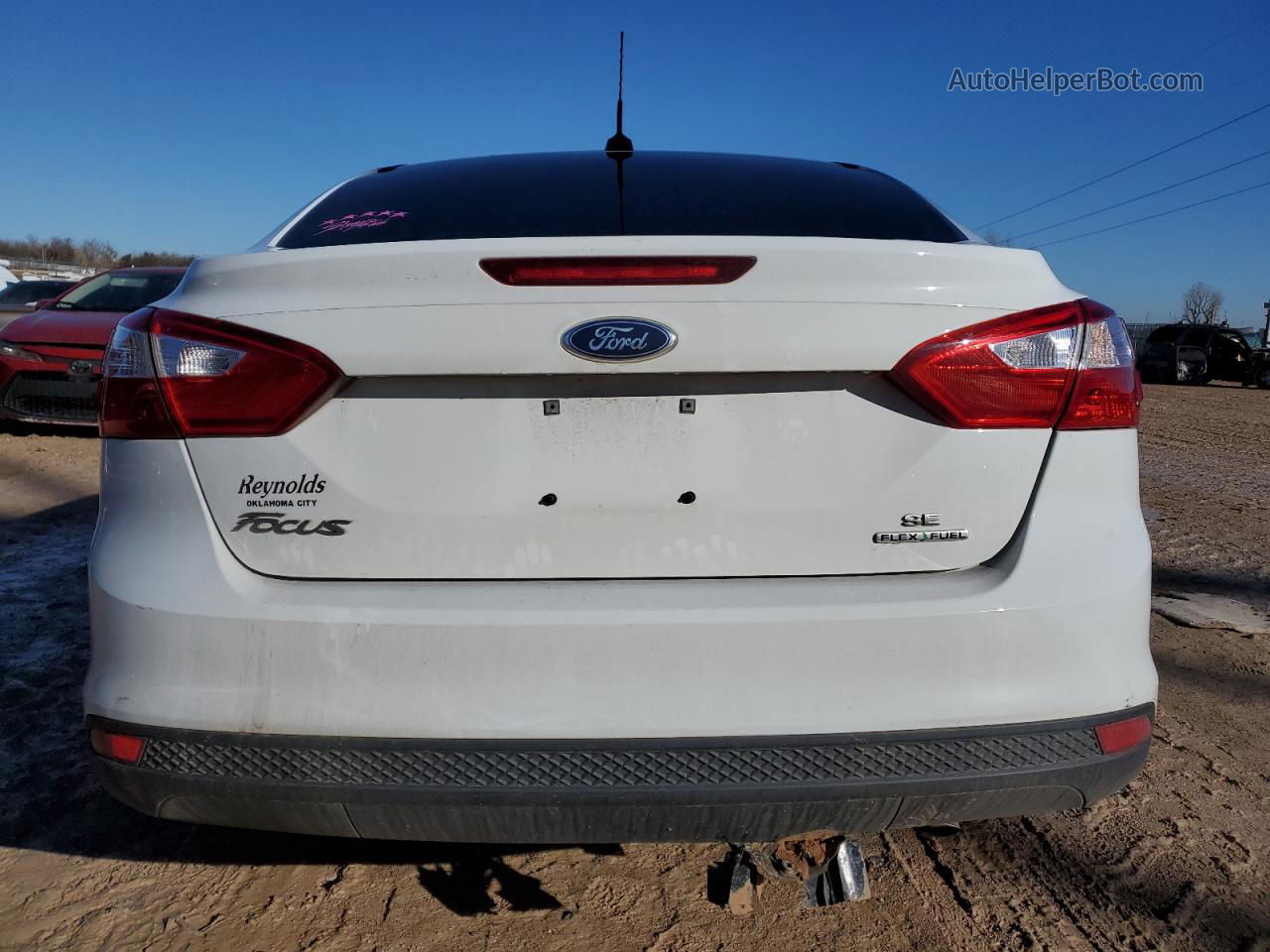 2014 Ford Focus Se Белый vin: 1FADP3F27EL236504