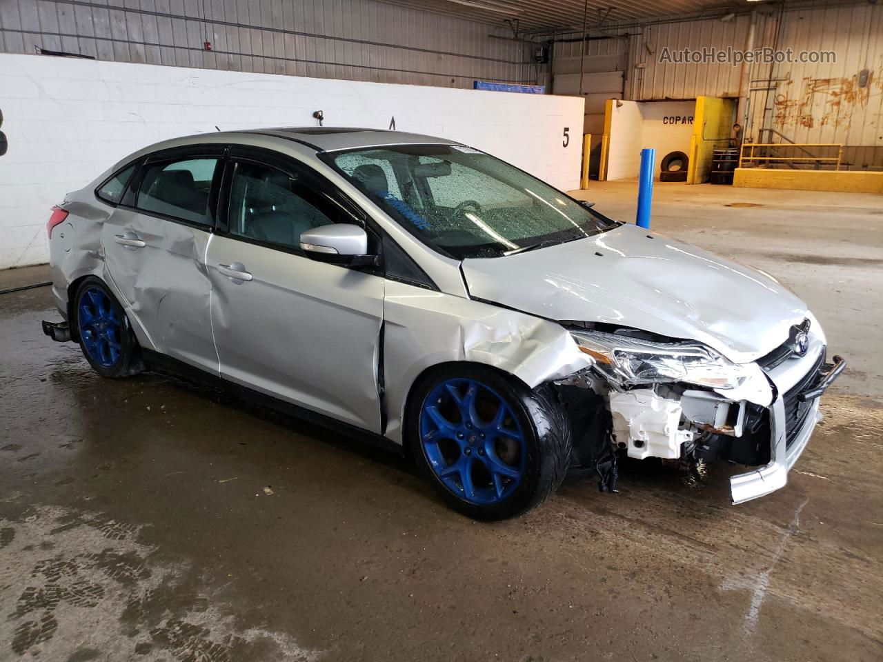 2014 Ford Focus Se Silver vin: 1FADP3F27EL285556