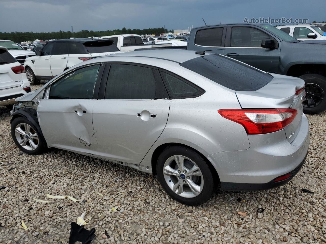 2014 Ford Focus Se Серебряный vin: 1FADP3F27EL392770