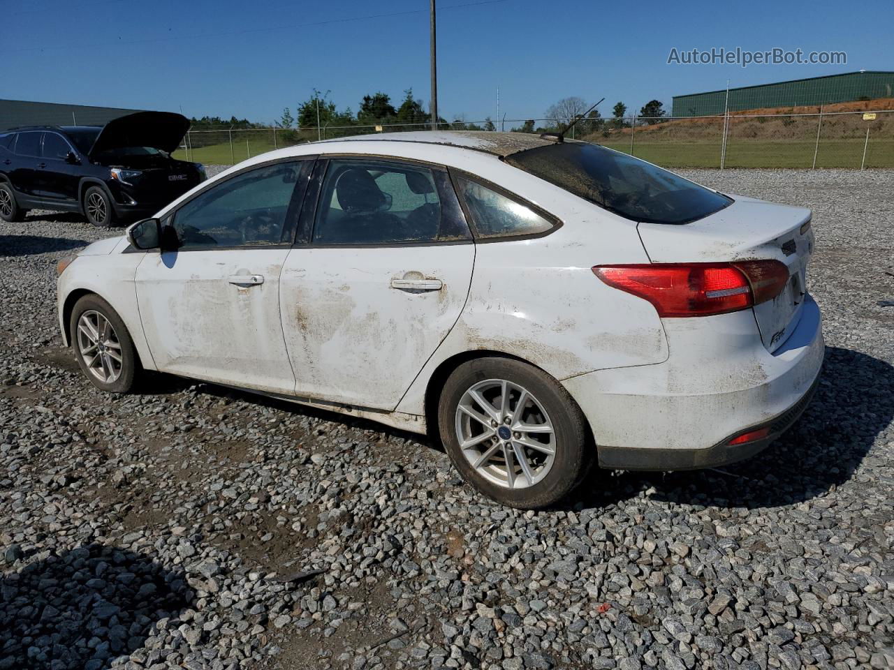 2015 Ford Focus Se White vin: 1FADP3F27FL263591