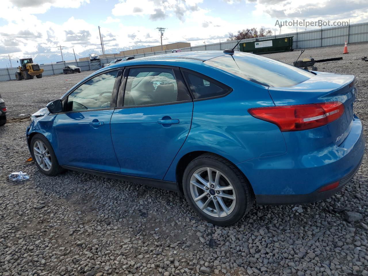 2015 Ford Focus Se Blue vin: 1FADP3F27FL287602