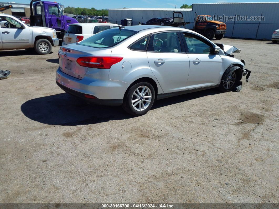 2016 Ford Focus Se Silver vin: 1FADP3F27GL245349