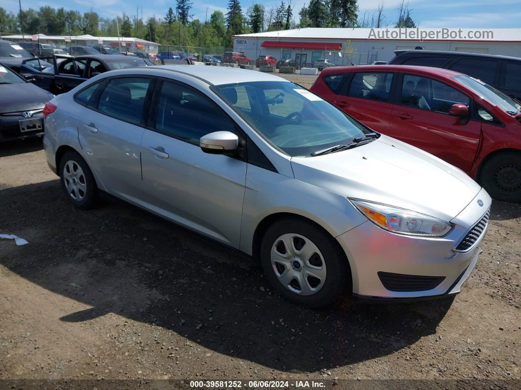 2016 Ford Focus Se Silver vin: 1FADP3F27GL291165