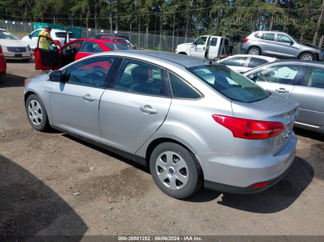 2016 Ford Focus Se Silver vin: 1FADP3F27GL291165