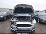 2018 Ford Focus Se Silver vin: 1FADP3F27JL302091