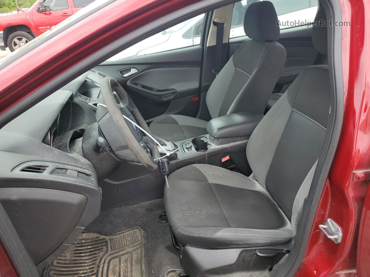 2013 Ford Focus Se Red vin: 1FADP3F28DL130870