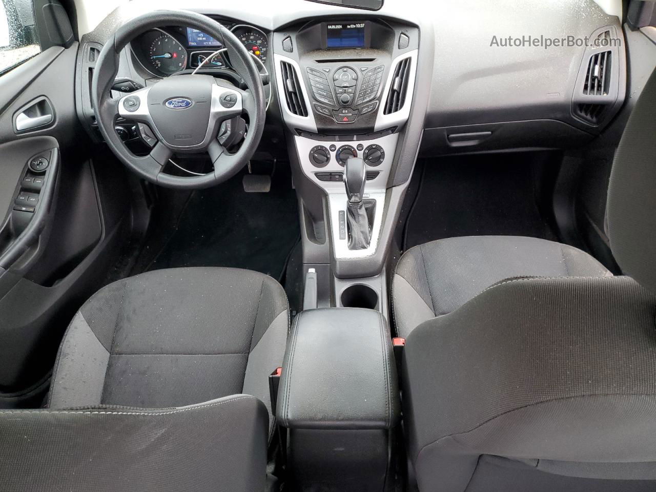 2013 Ford Focus Se Серебряный vin: 1FADP3F28DL358495