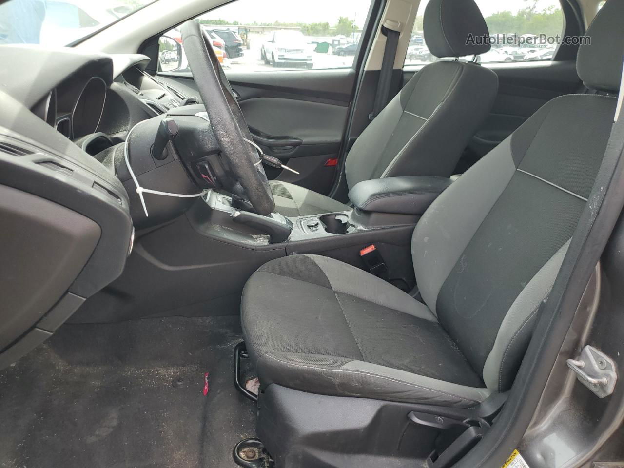 2014 Ford Focus Se Gray vin: 1FADP3F28EL205035