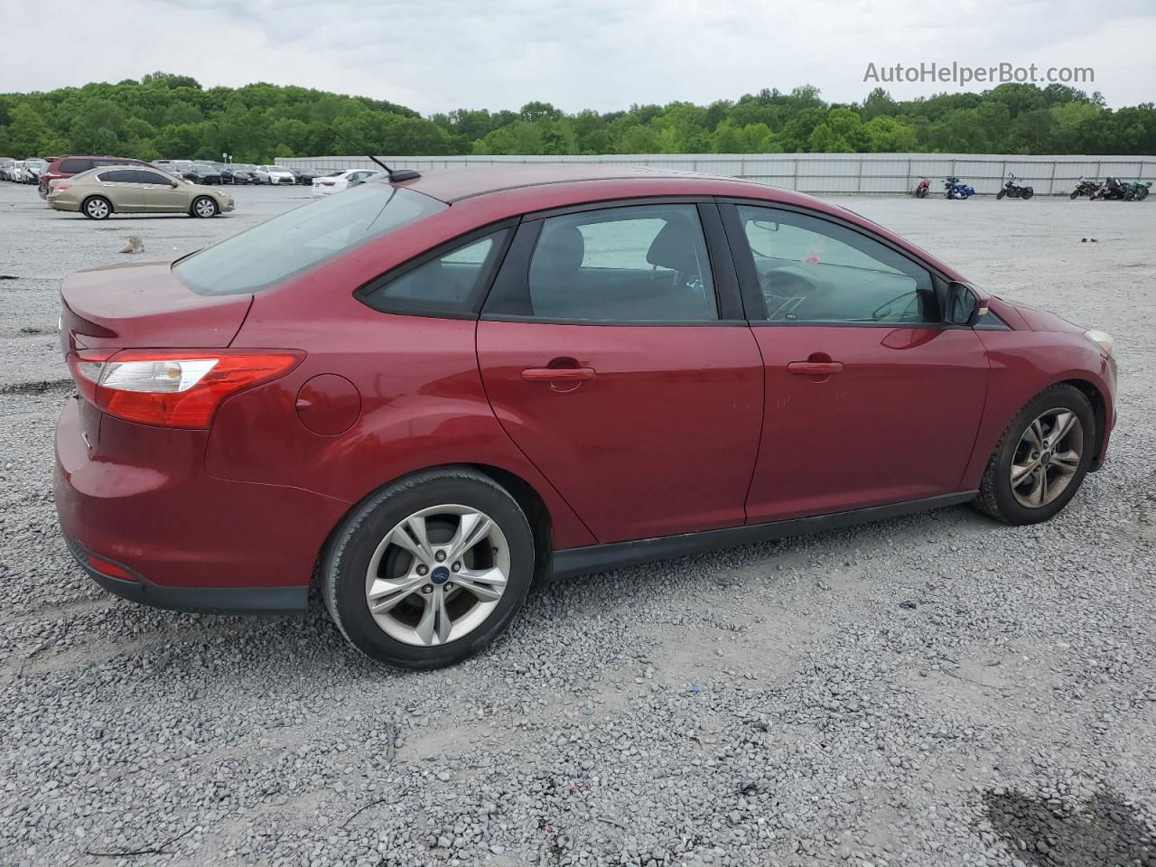 2014 Ford Focus Se Красный vin: 1FADP3F28EL297988