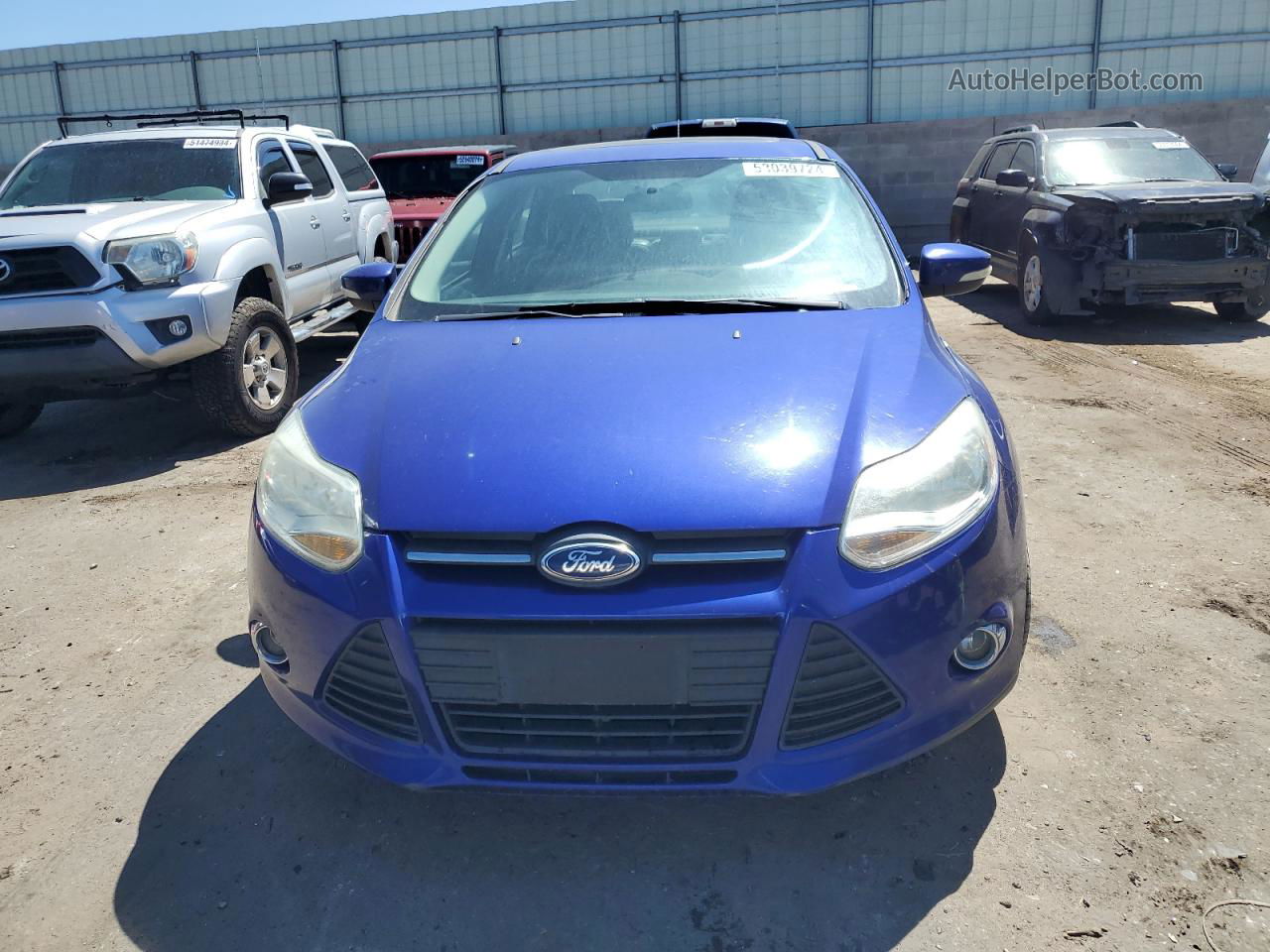 2014 Ford Focus Se Синий vin: 1FADP3F28EL311436