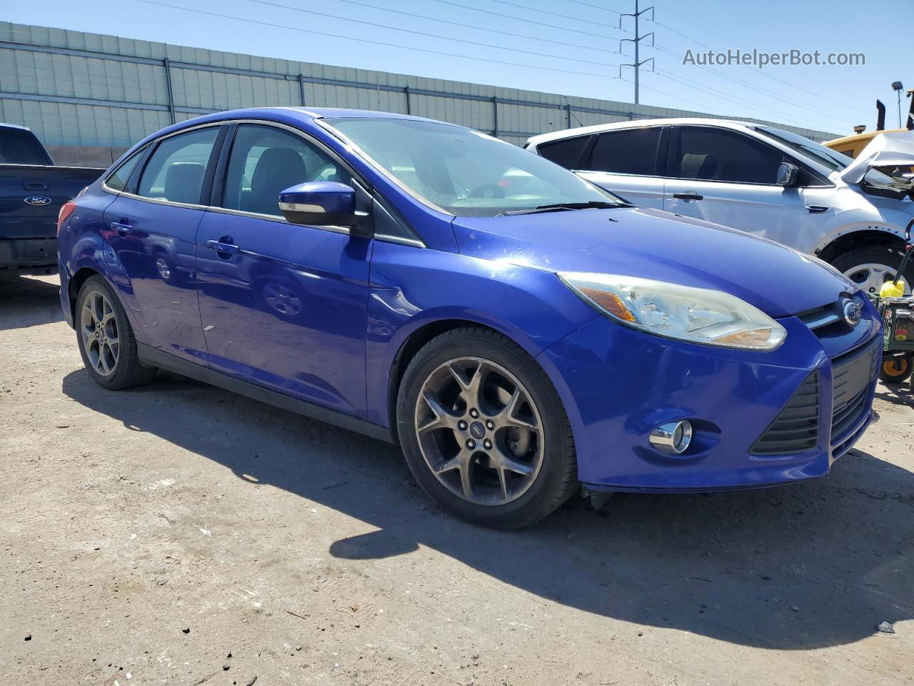 2014 Ford Focus Se Синий vin: 1FADP3F28EL311436