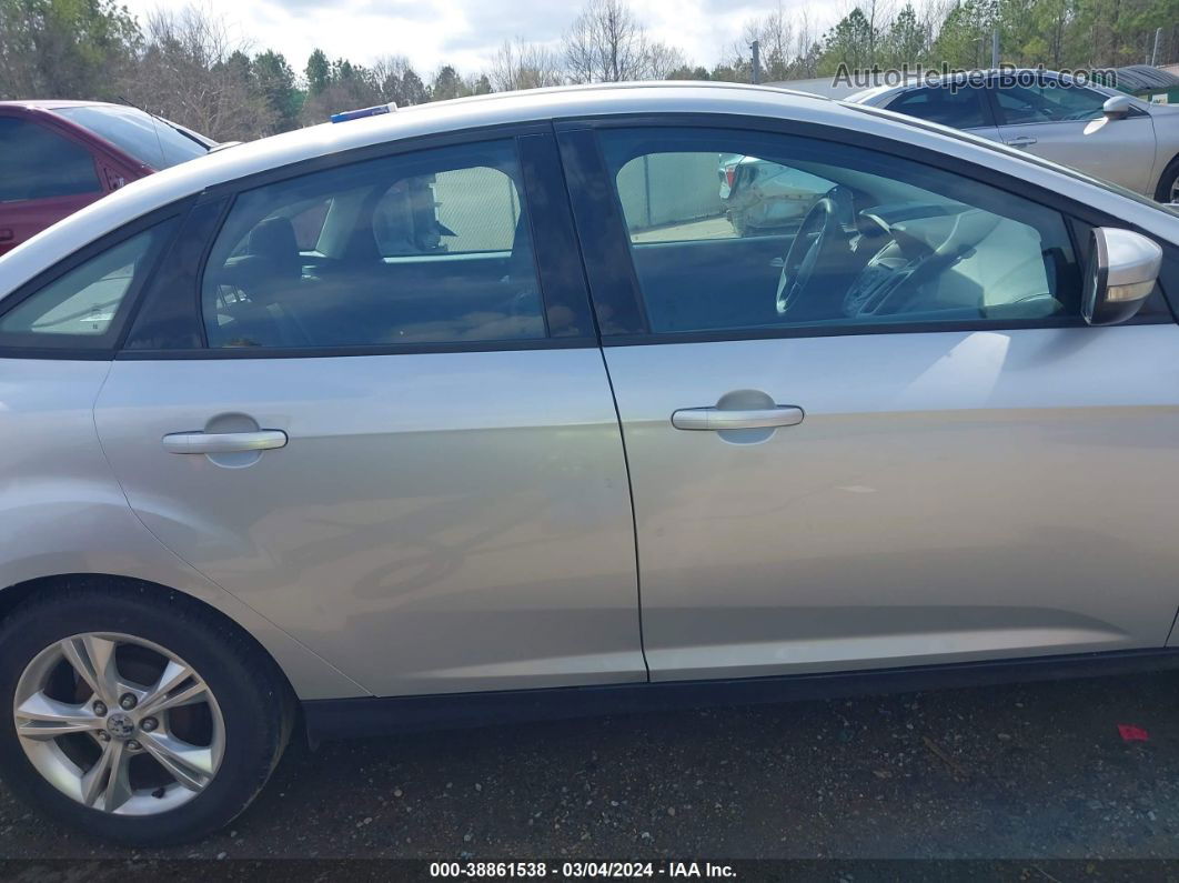 2014 Ford Focus Se Silver vin: 1FADP3F28EL353539