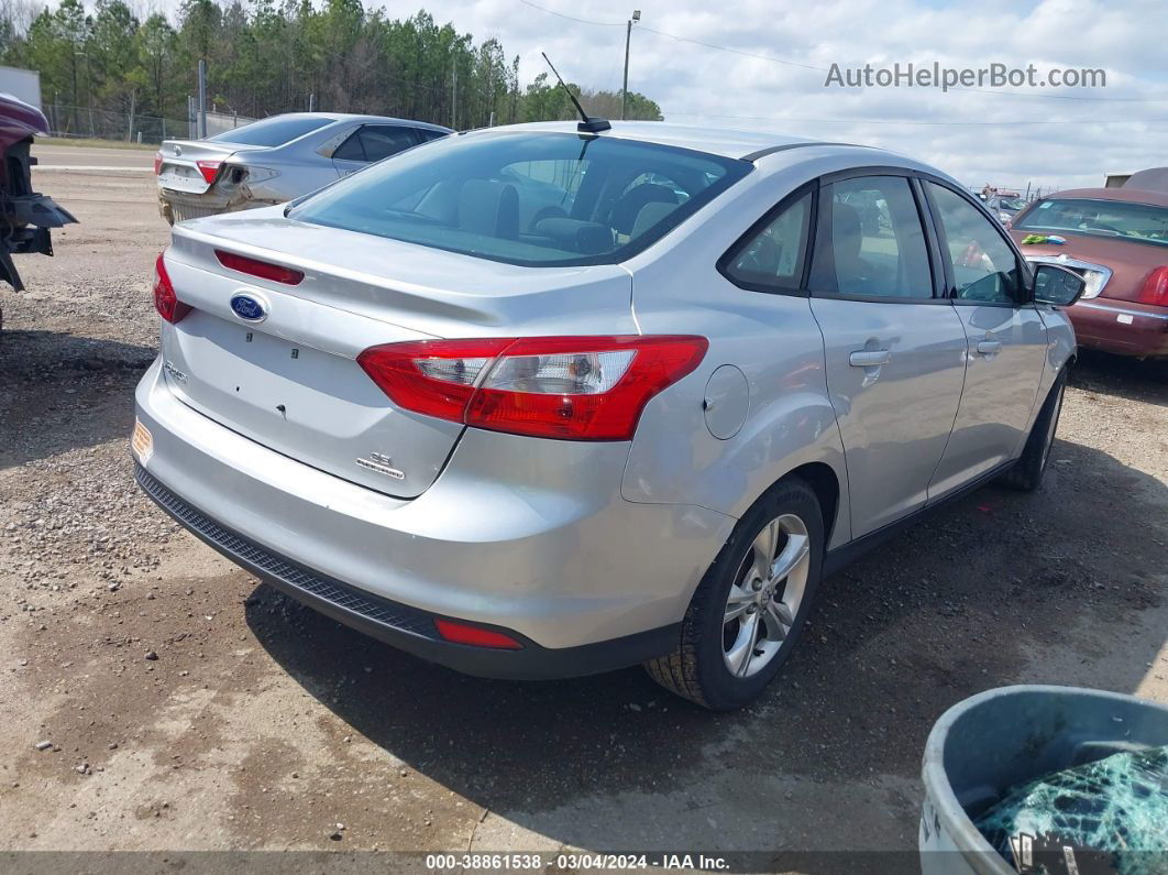 2014 Ford Focus Se Серебряный vin: 1FADP3F28EL353539