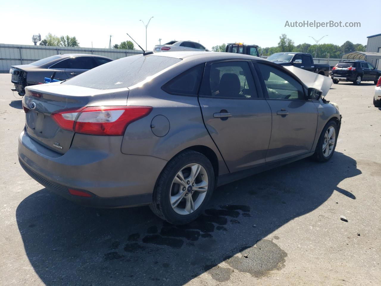 2014 Ford Focus Se Gray vin: 1FADP3F28EL427395