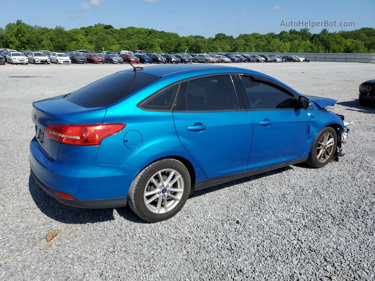 2015 Ford Focus Se Синий vin: 1FADP3F28FL229031