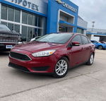 2015 Ford Focus Se Красный vin: 1FADP3F28FL340646