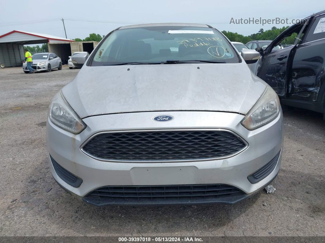 2016 Ford Focus Se Silver vin: 1FADP3F28GL302061