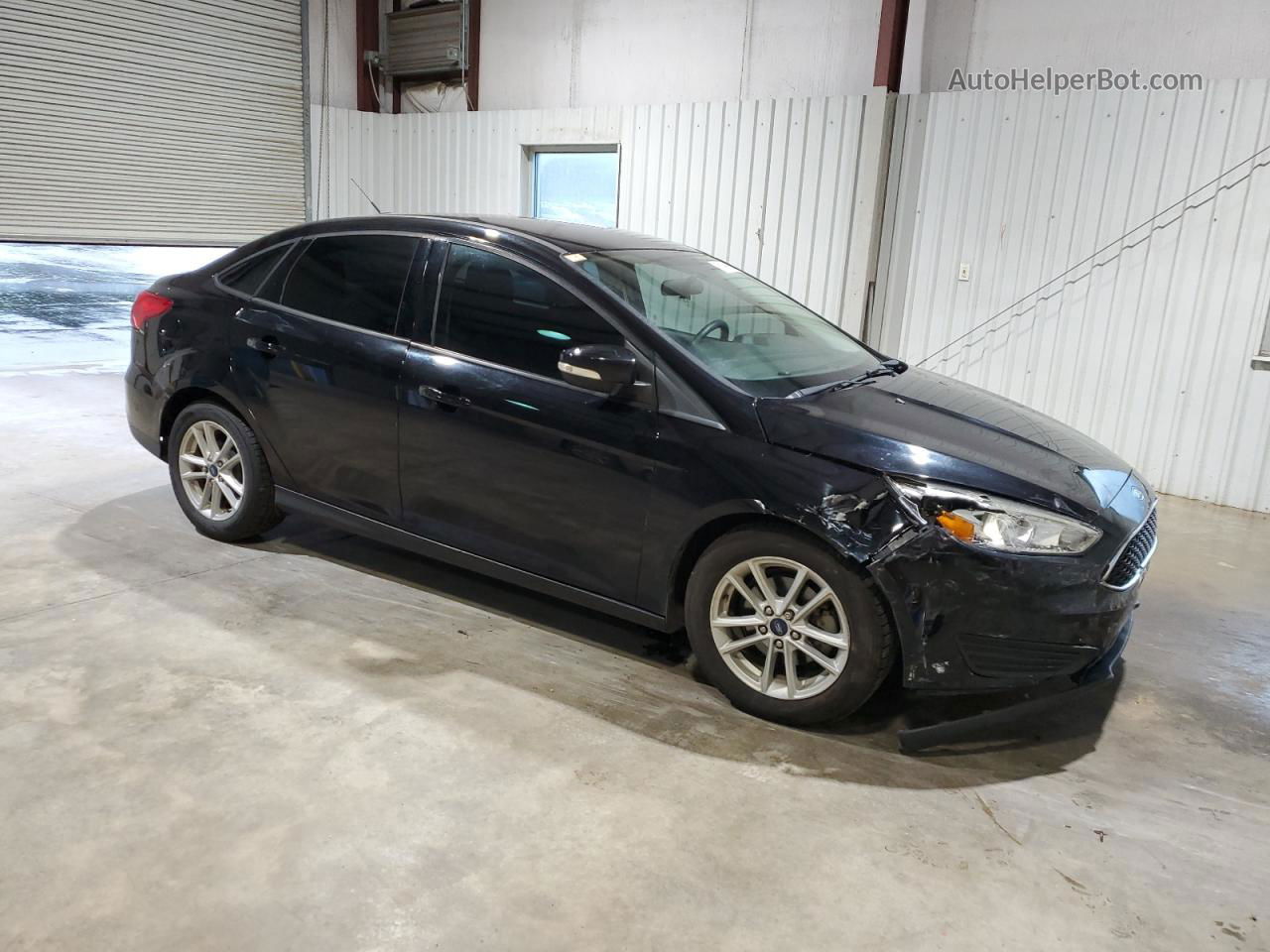 2017 Ford Focus Se Black vin: 1FADP3F28HL324398