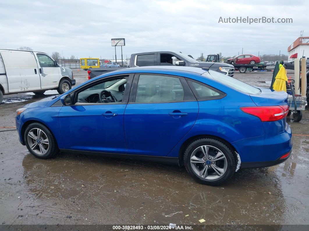 2018 Ford Focus Se Blue vin: 1FADP3F28JL256075