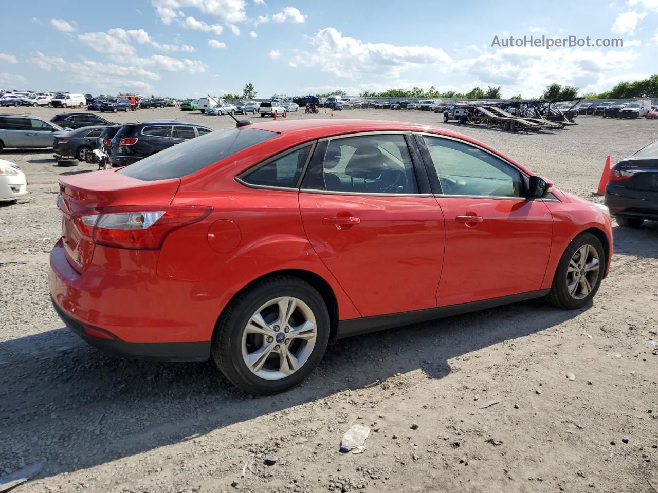 2013 Ford Focus Se Red vin: 1FADP3F29DL176157