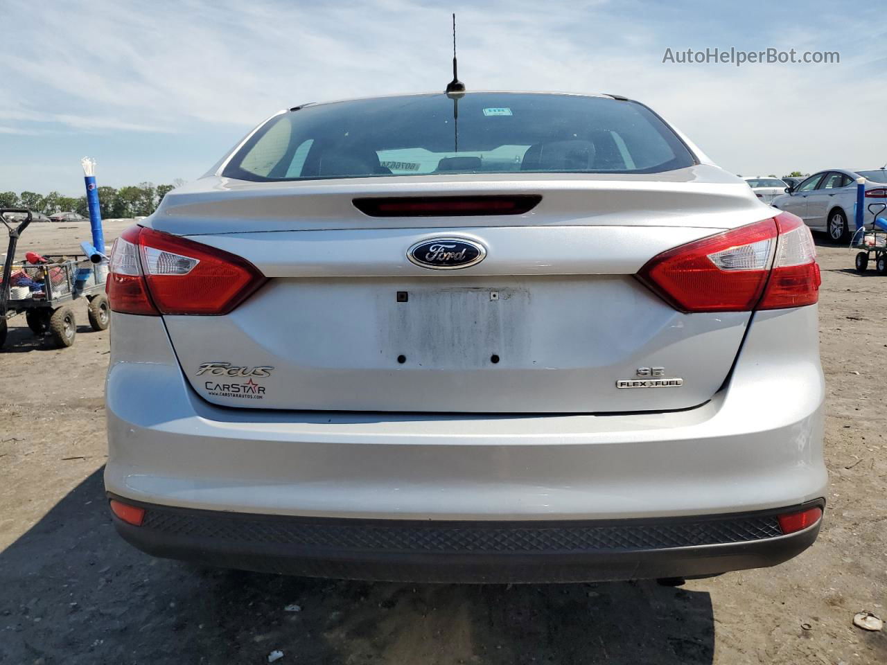 2014 Ford Focus Se Silver vin: 1FADP3F29EL194949