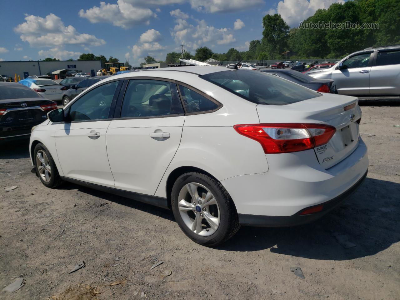 2014 Ford Focus Se White vin: 1FADP3F29EL375887