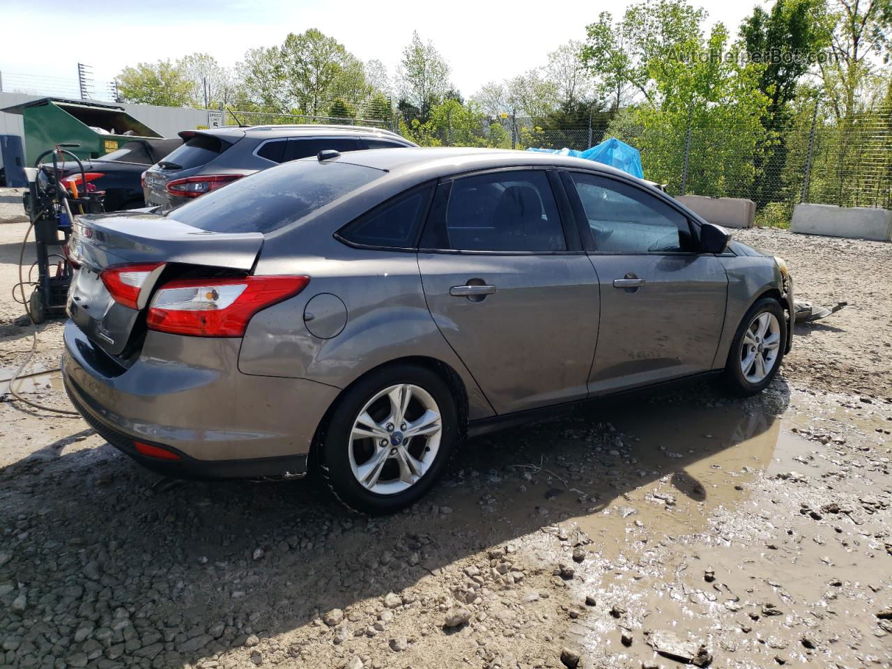 2014 Ford Focus Se Gray vin: 1FADP3F29EL428572