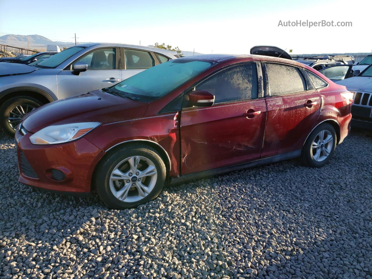 2014 Ford Focus Se Red vin: 1FADP3F29EL454377