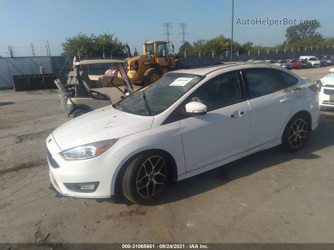 2016 Ford Focus Se White vin: 1FADP3F29GL230819