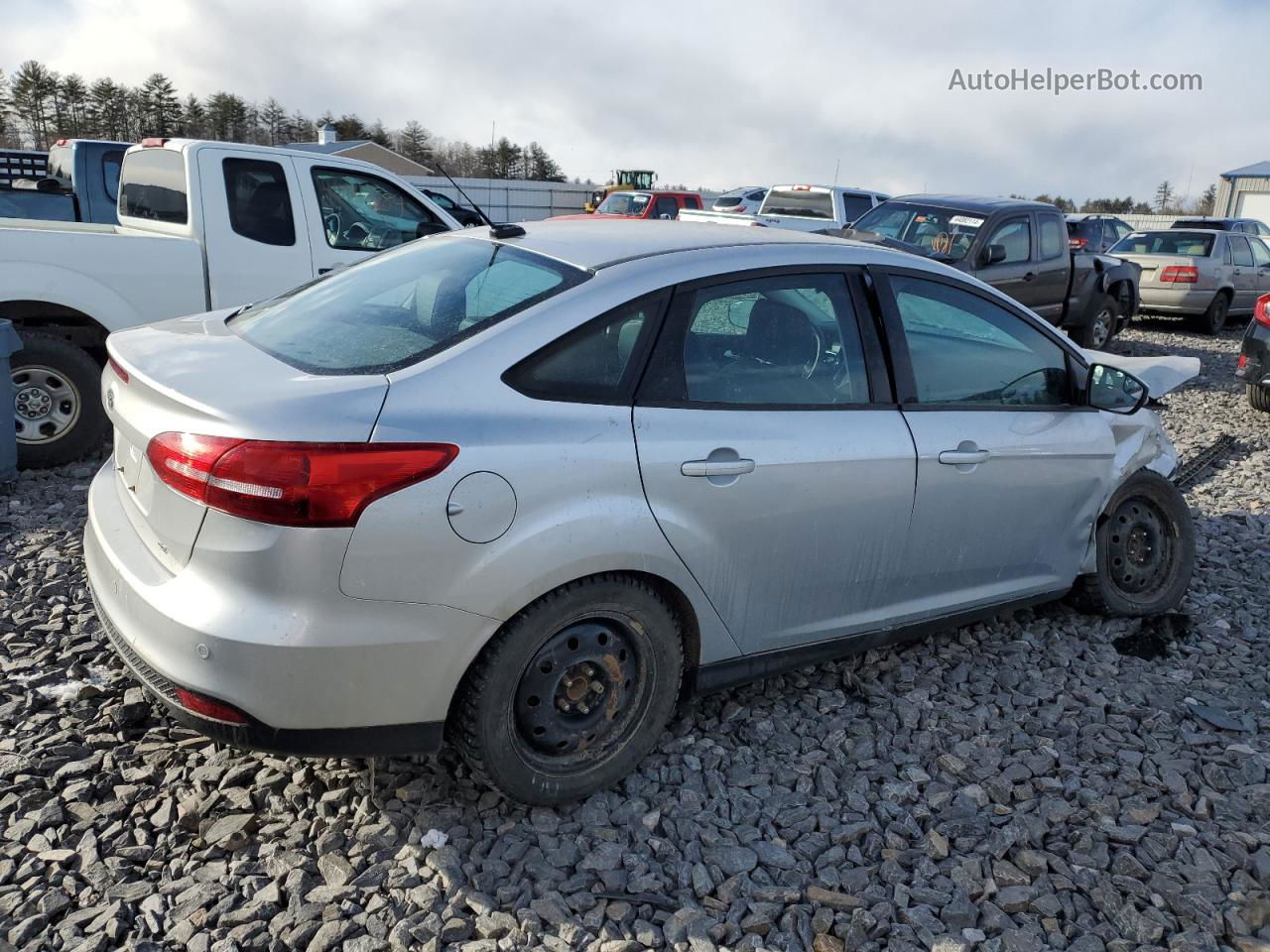 2016 Ford Focus Se Silver vin: 1FADP3F29GL321136