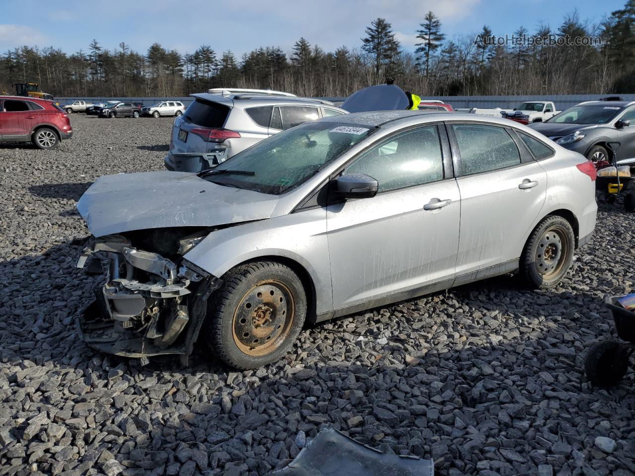 2016 Ford Focus Se Silver vin: 1FADP3F29GL321136