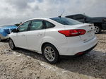 2018 Ford Focus Se Белый vin: 1FADP3F29JL203983