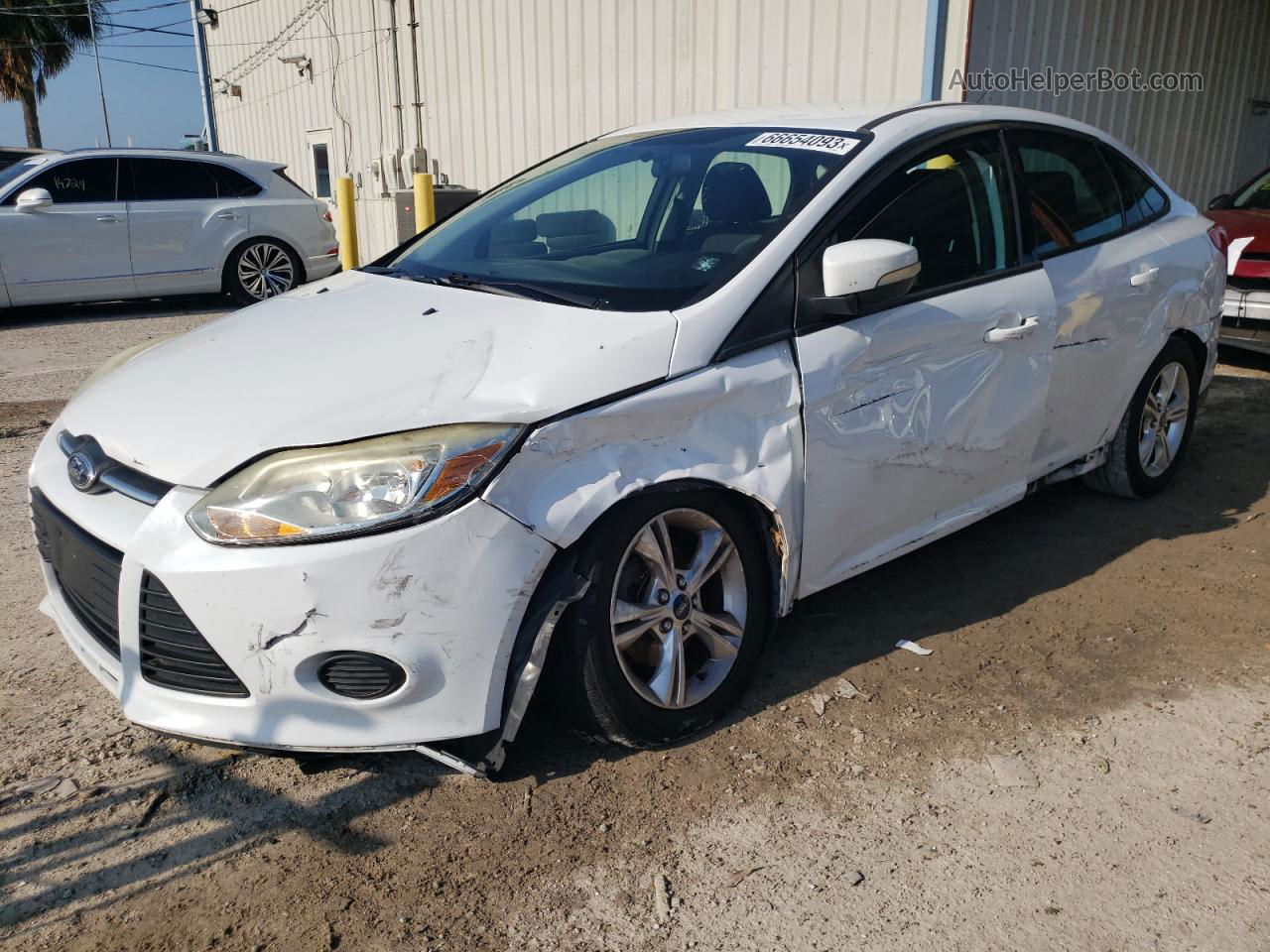 2013 Ford Focus Se White vin: 1FADP3F2XDL302462