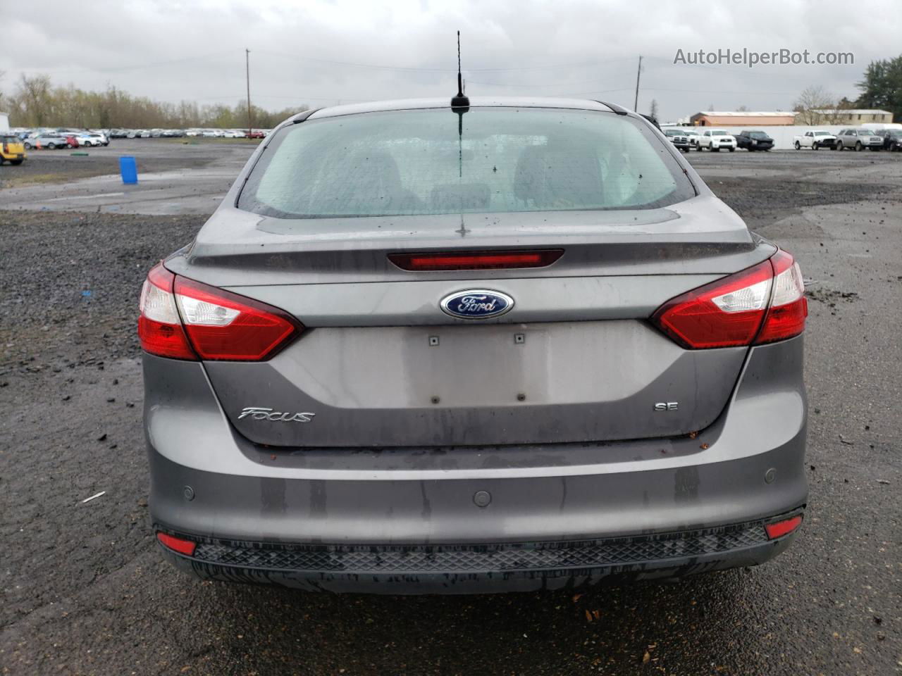 2014 Ford Focus Se Gray vin: 1FADP3F2XEL112436