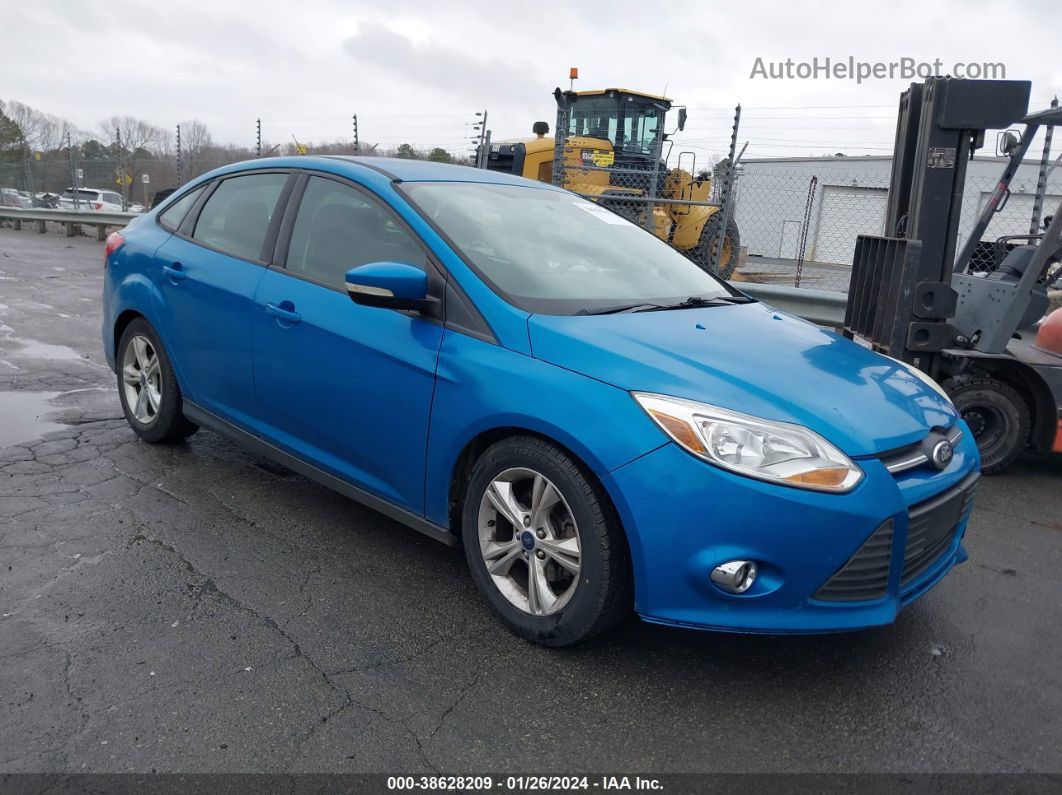 2014 Ford Focus Se Blue vin: 1FADP3F2XEL121444