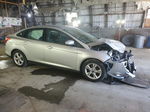 2014 Ford Focus Se Серебряный vin: 1FADP3F2XEL335818