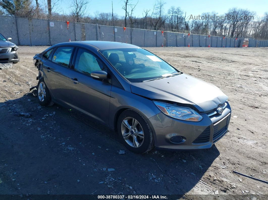 2014 Ford Focus Se Gray vin: 1FADP3F2XEL352988