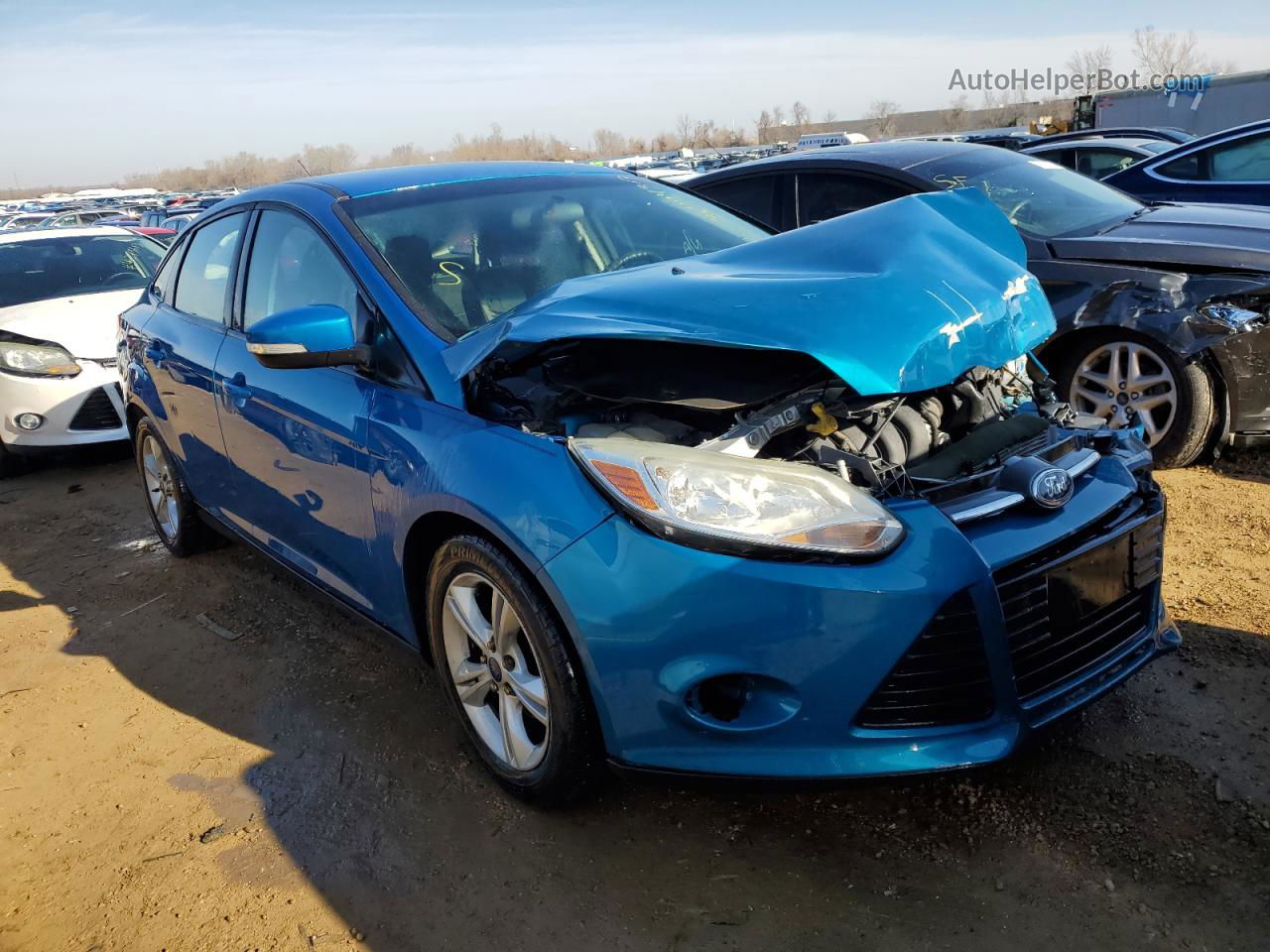 2014 Ford Focus Se Blue vin: 1FADP3F2XEL440830