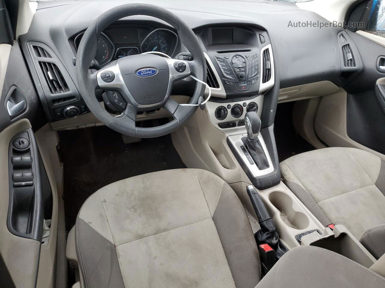 2014 Ford Focus Se Синий vin: 1FADP3F2XEL452279