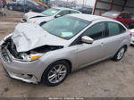 2015 Ford Focus Se Серебряный vin: 1FADP3F2XFL256103