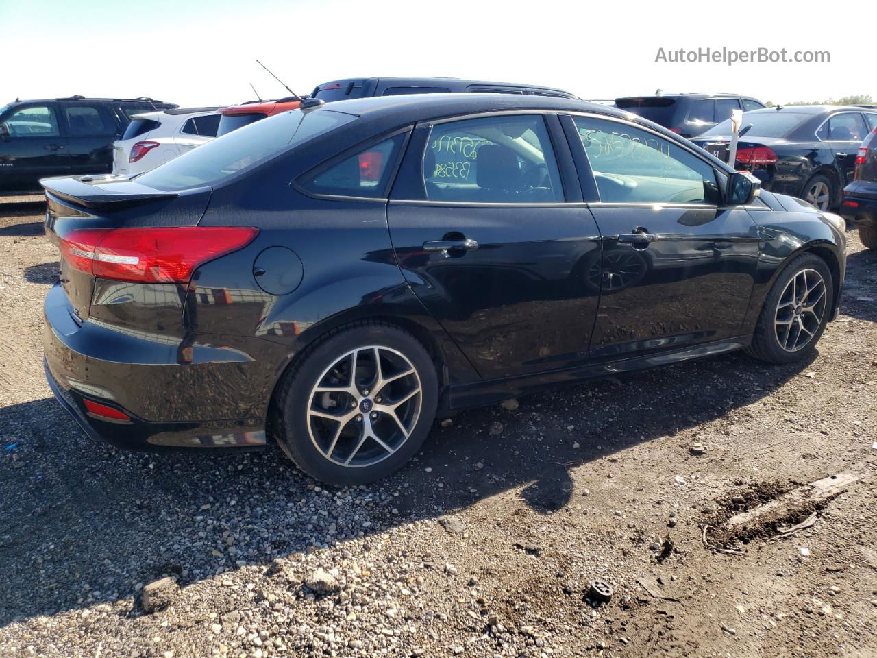 2015 Ford Focus Se Black vin: 1FADP3F2XFL268123