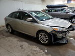 2015 Ford Focus Se Серебряный vin: 1FADP3F2XFL299341