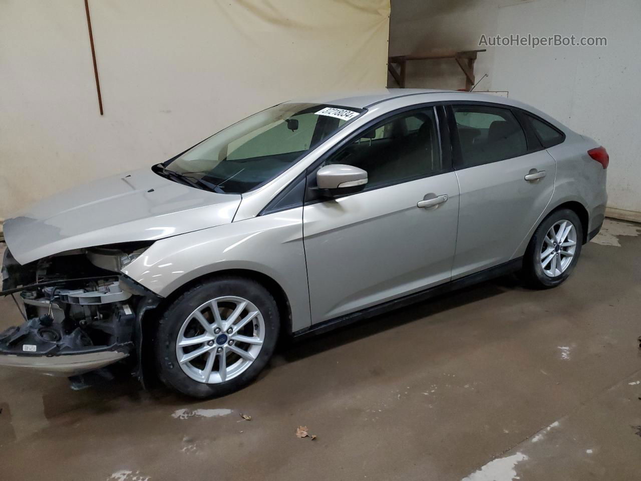 2015 Ford Focus Se Silver vin: 1FADP3F2XFL299341