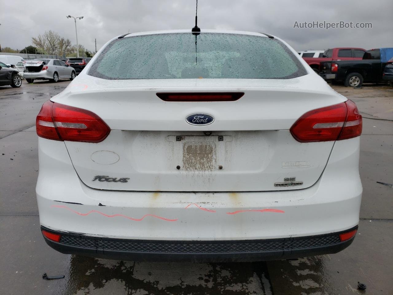 2015 Ford Focus Se White vin: 1FADP3F2XFL304926