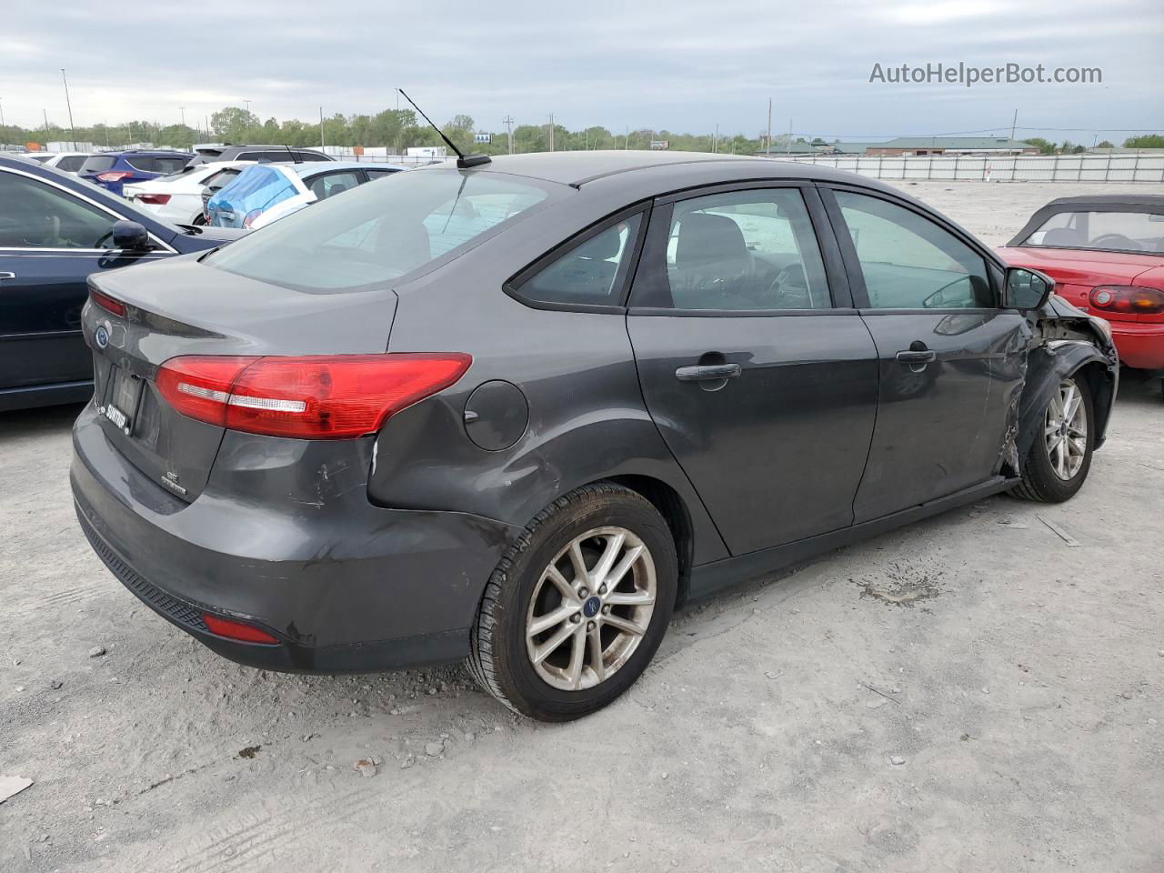 2015 Ford Focus Se Gray vin: 1FADP3F2XFL383904