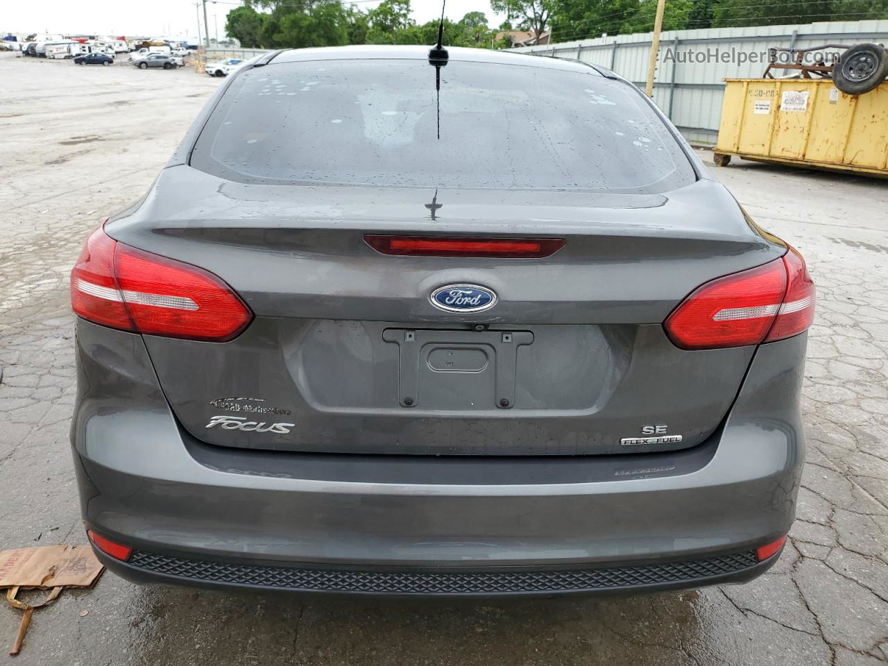 2016 Ford Focus Se Gray vin: 1FADP3F2XGL273758