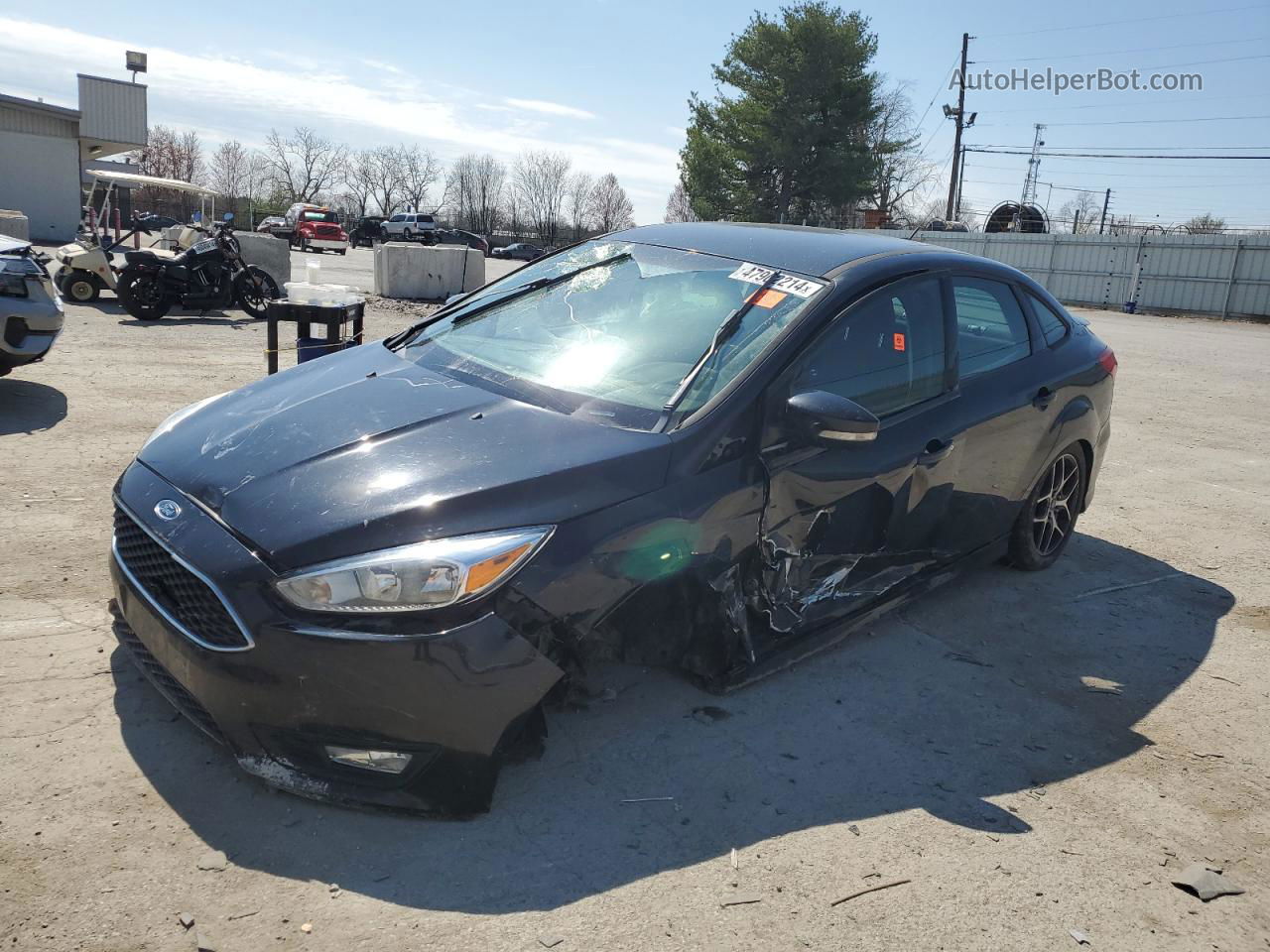 2016 Ford Focus Se Черный vin: 1FADP3F2XGL382687