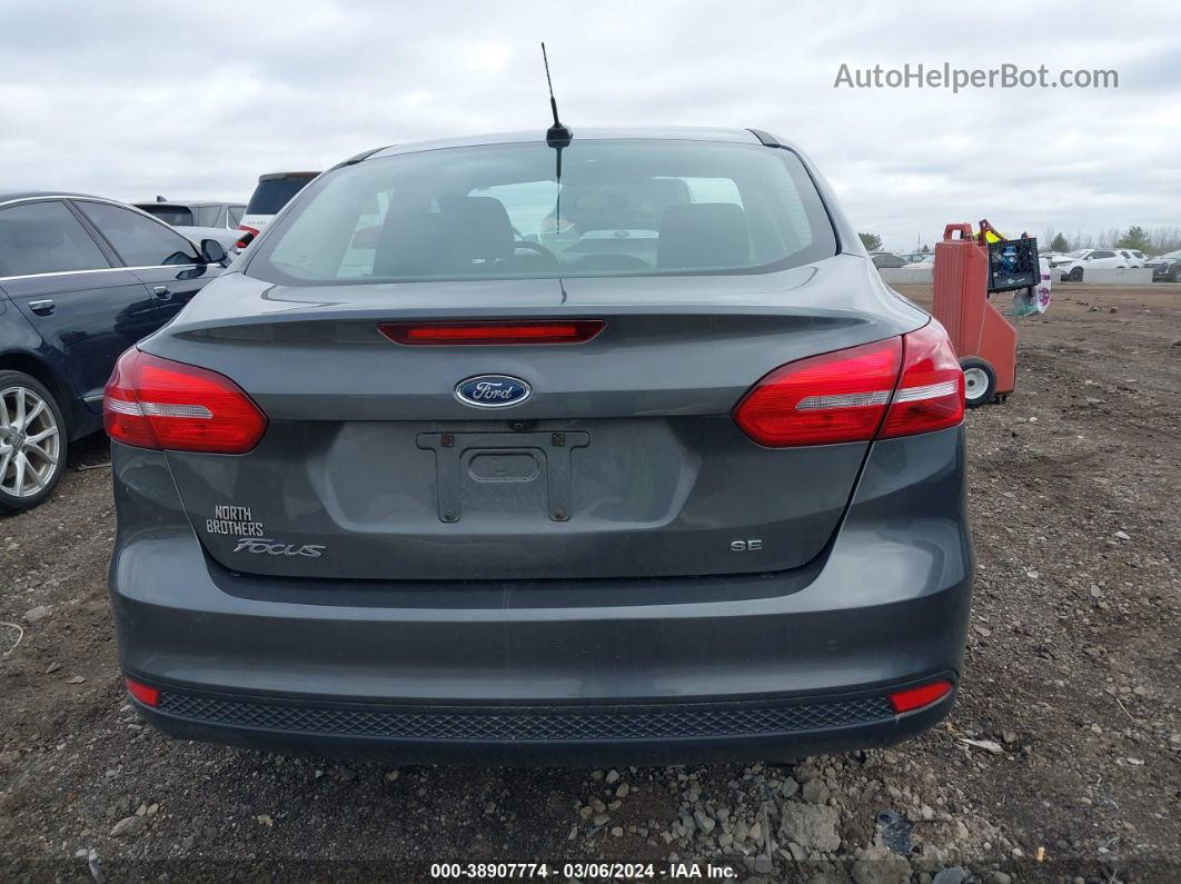 2017 Ford Focus Se Gray vin: 1FADP3F2XHL244018